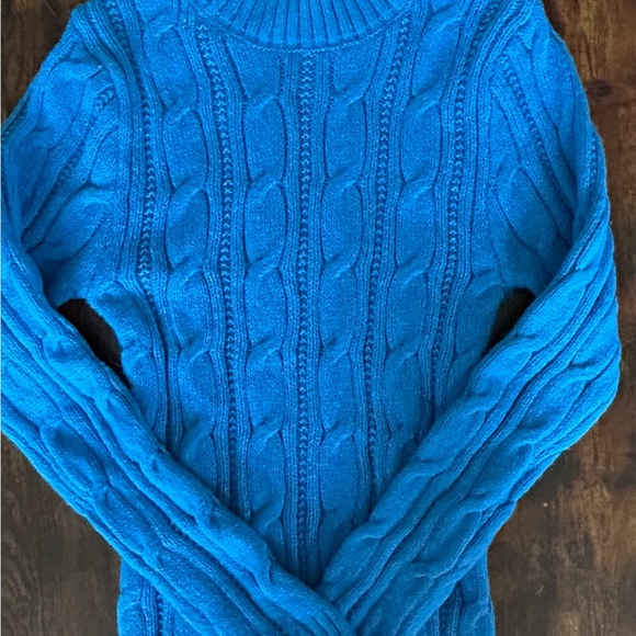 Sweater Bundle - Picture 10 of 16